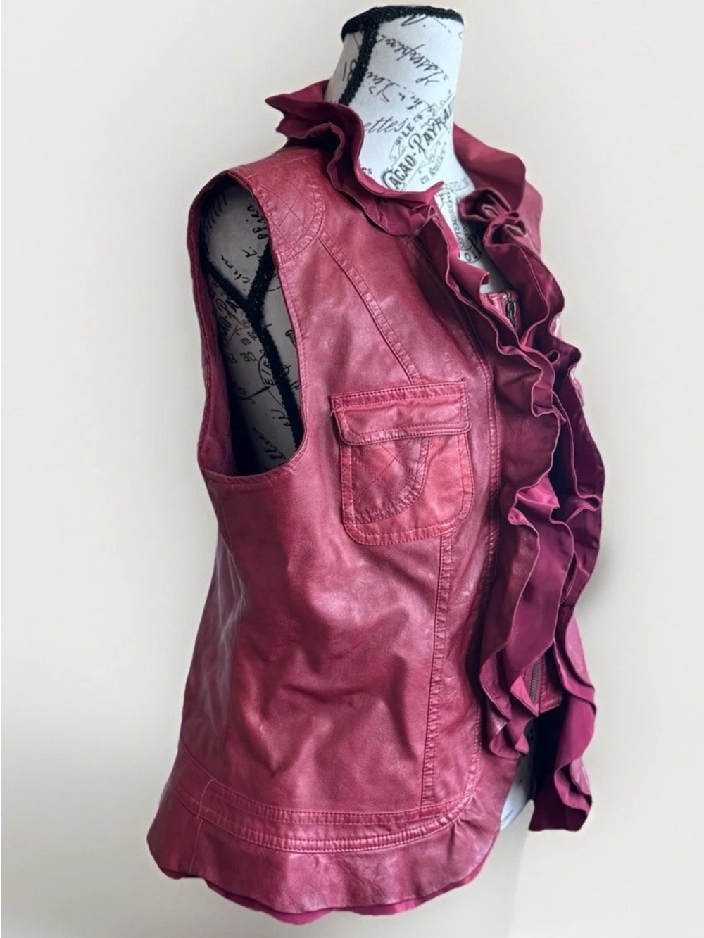 montanaco red ruffle faux leather zip up vest XL - Picture 4 of 13